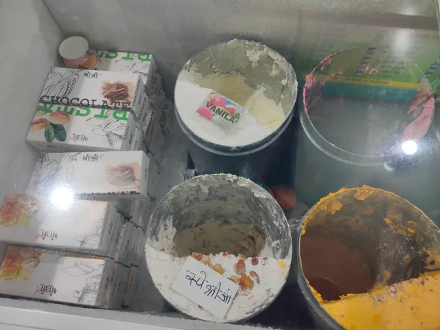 Shreeji ice cream chinchwad gaon
