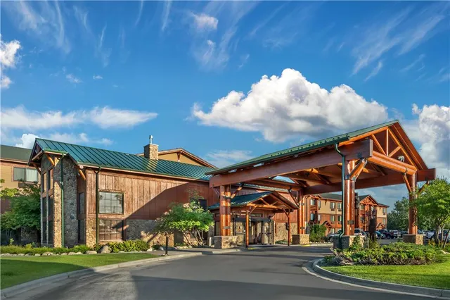 Best Western Plus Kelly Inn & Suites