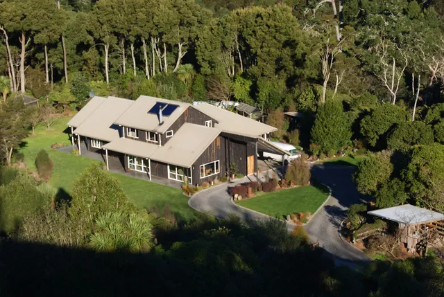 Gully Retreat Karapiro Accommodation