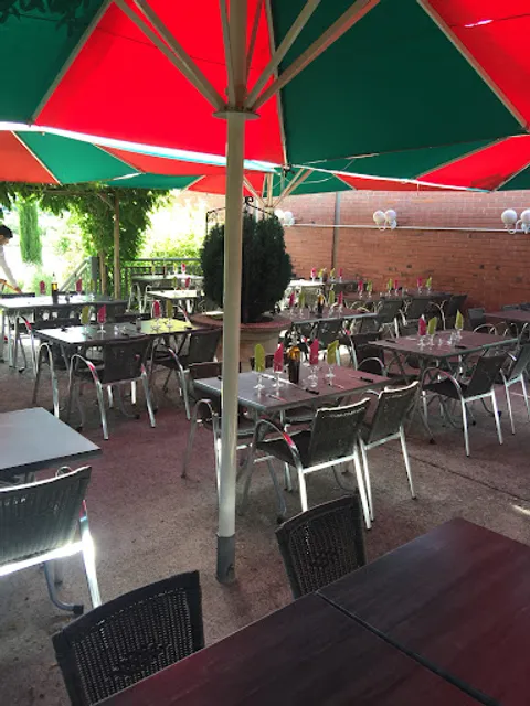 Restaurant - Pizzeria Aux Trois Goûts - Eckbolsheim