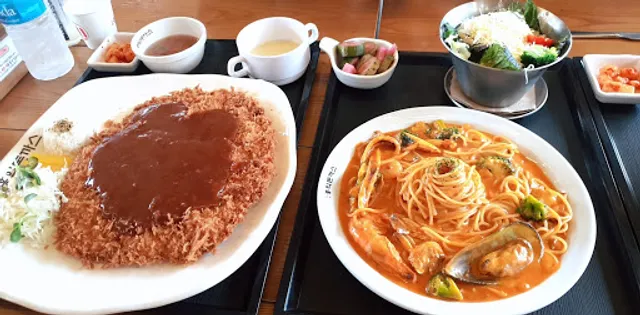 홍익돈까스 울산삼산점