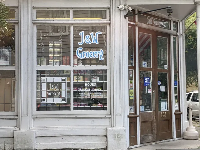 J&W Grocery + Grill