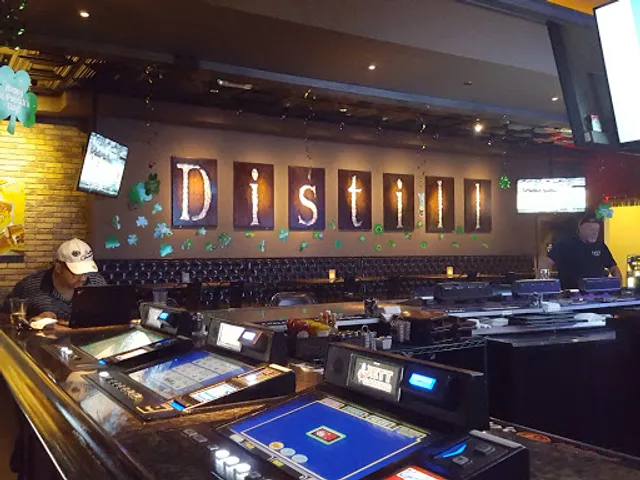 Distill - A Local Bar - Southern Highlands