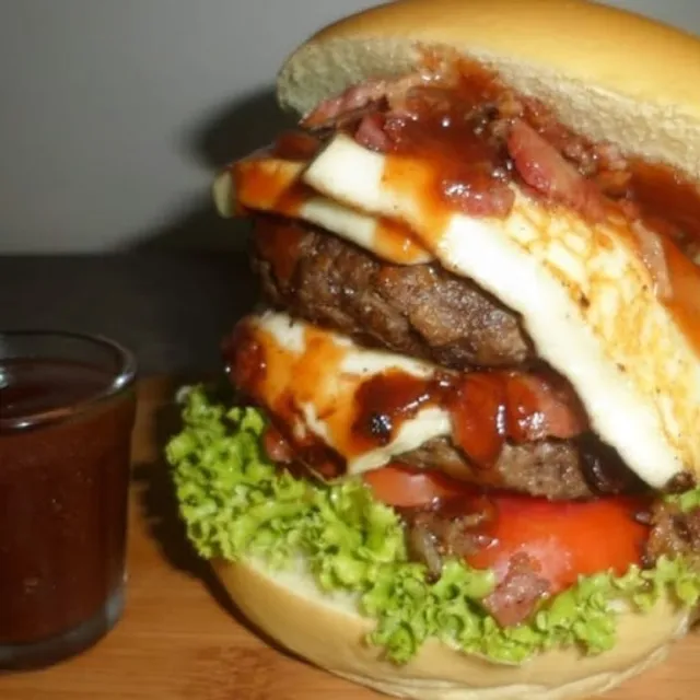 Burguer & Sandubaria