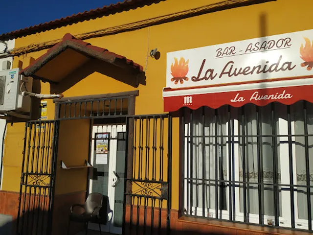 BAR-ASADOR La Avenida.