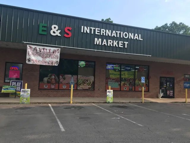 E & S international market