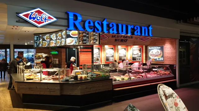 Wolf Wurstshop mit Heisser Wolf Restaurant