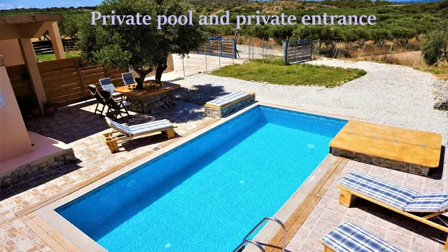 Sea lake holiday house