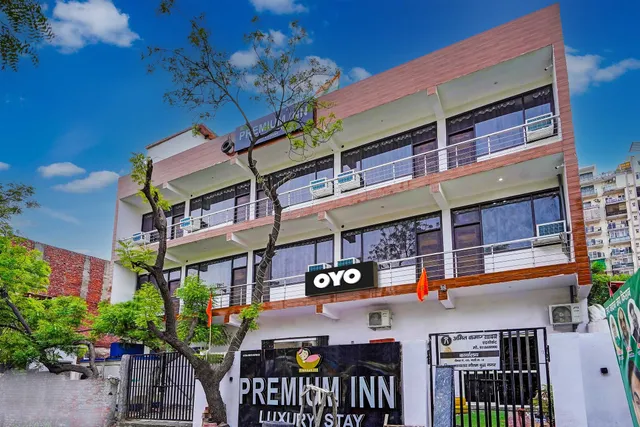 Super Collection O Premium Inn Luxury Stay Noida