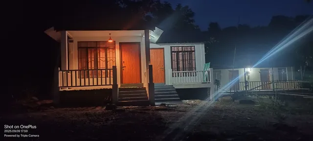 Safi Mawlynnong Tourist Cottage.