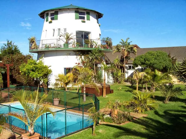Cape Oasis Guesthouse