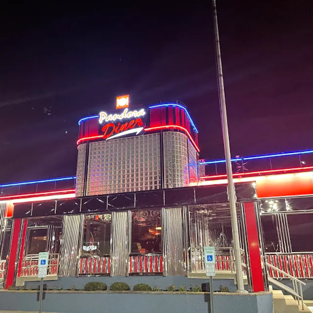 Pandora 2 Diner