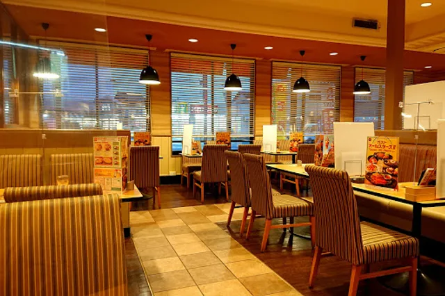 ガスト 金沢松村店