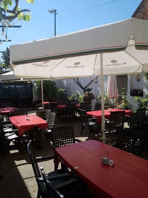 Weinstube Zur Keschdedell