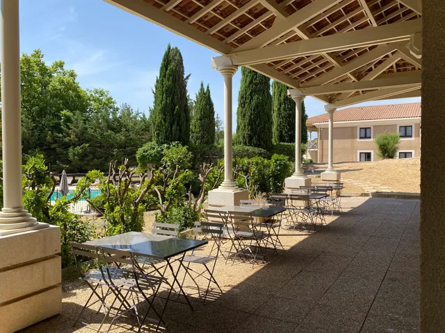 Hôtel - Domaine de la Reynaude