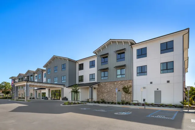 Cambria Hotel Templeton - Paso Robles