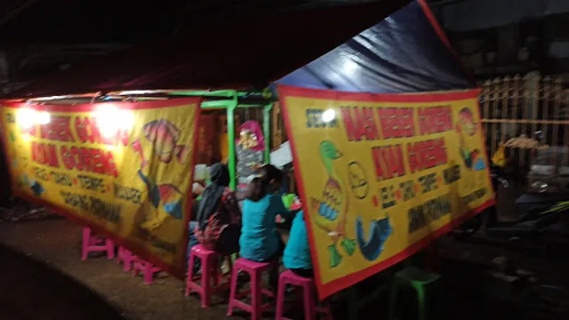 Nasi Bebek Goreng Ayam Goreng Cabang Purnama