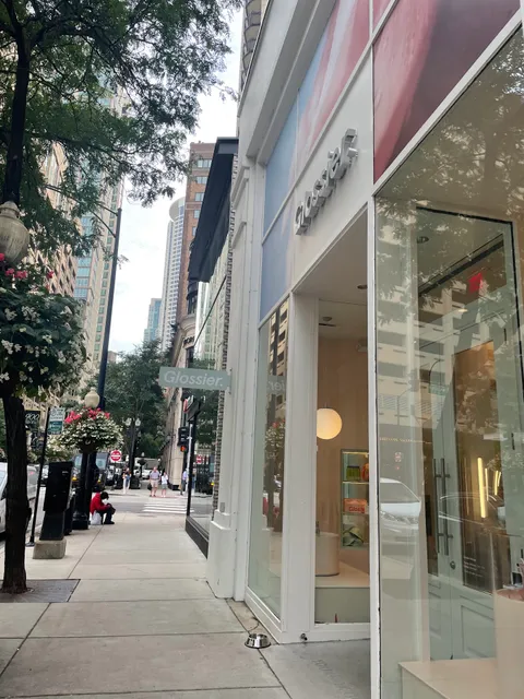 Glossier Chicago