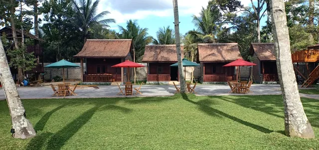 Villa Kayon Griya Osing Banyuwangi