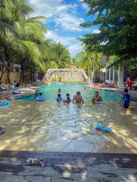 Beaver Club: Family Cafe, Pool, Sauna & Events