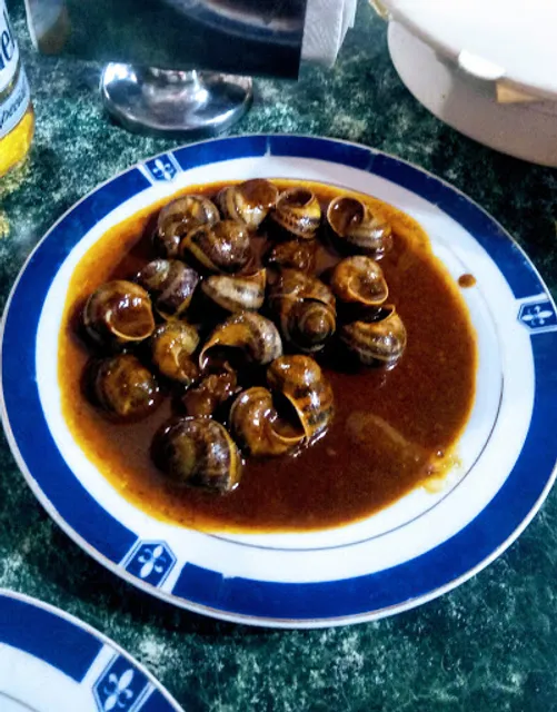 LA QUEBRADA RESTAURANTE BAR