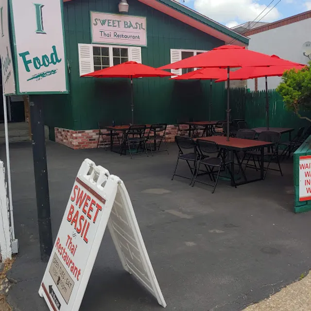 Sweet Basil Thai Restaurant