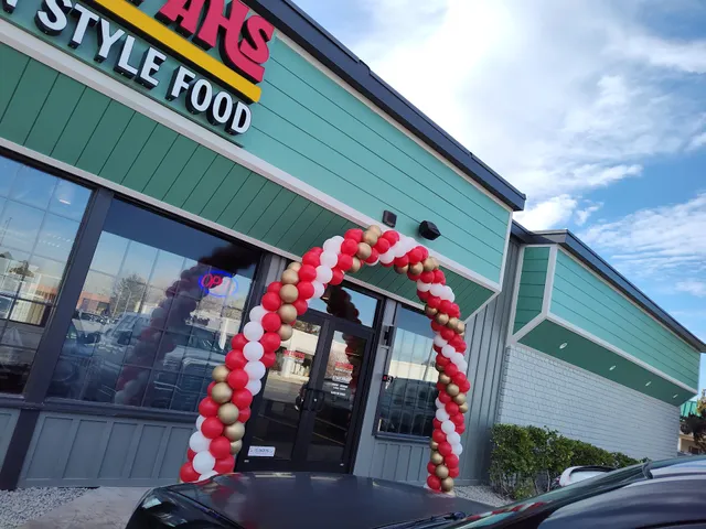 Mo' Bettahs Hawaiian Style Food