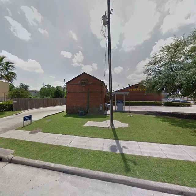 2829 Chimney Rock Rd