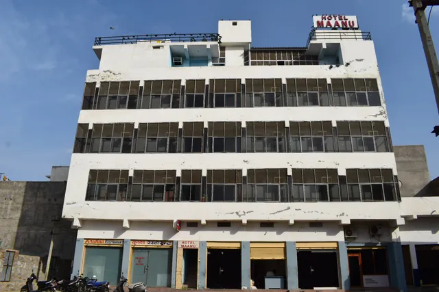 HOTEL MAANU - Best & Top Hotel
