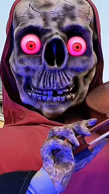 War Zone and Zombie Attack@GlobalVillageCarnival