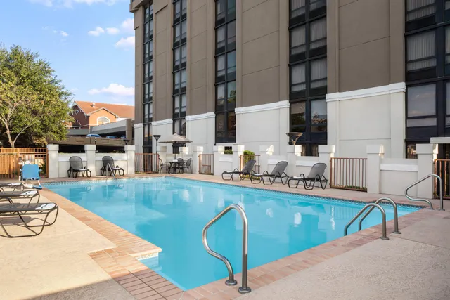 Holiday Inn Express San Antonio-Airport by IHG