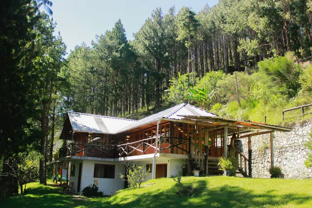 Ecotourism Center Alpinar