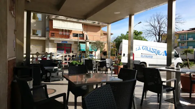 Garden Bar Of Fares Dino Di Berardino & Lucio Snc