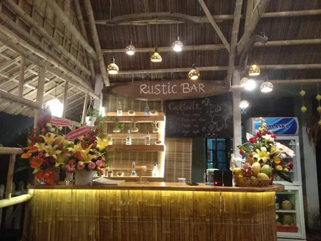 Rustic House Restaurant and Bar
