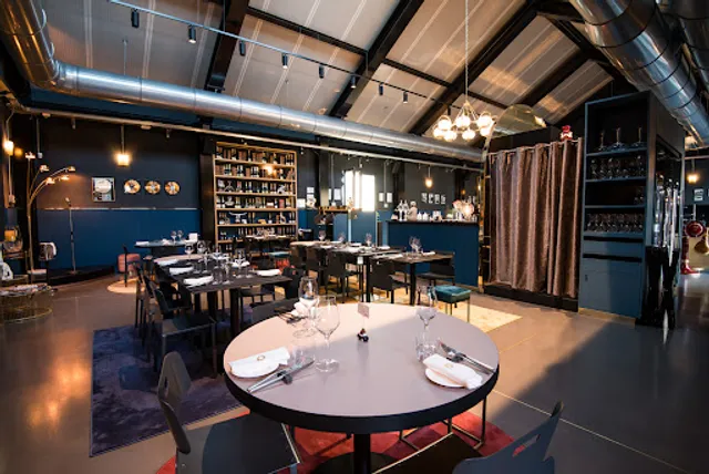 Memorabilia | Restaurant