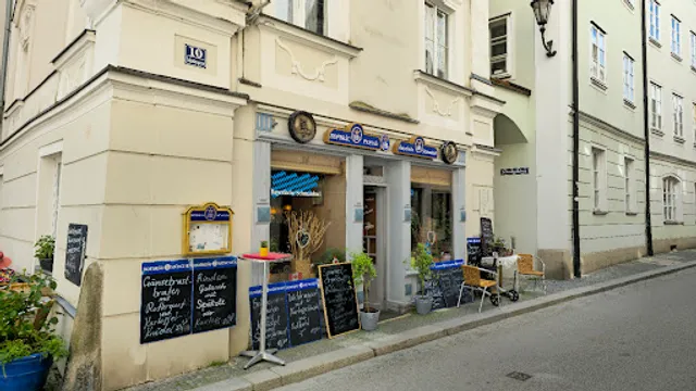 Cafe & Bistro Bayerische Schmankerl