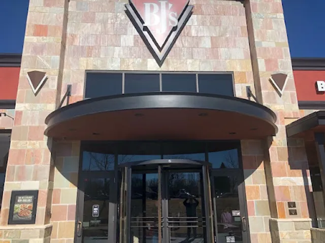 BJ's Restaurant & Brewhouse