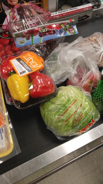 Main Union Shopping Center