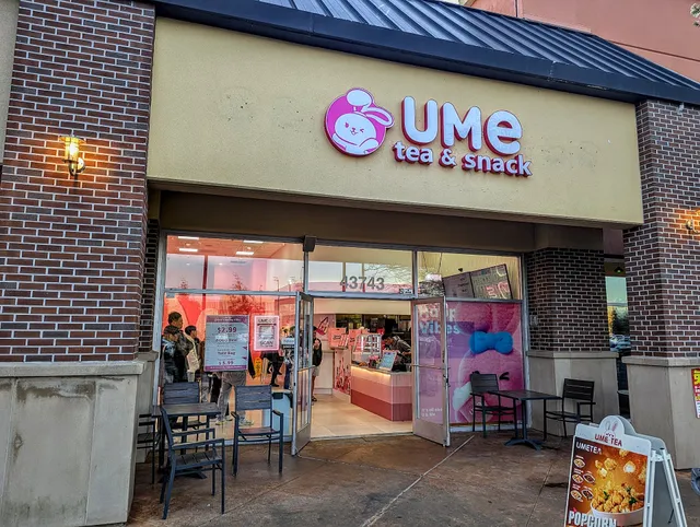 UMe | Tea & Snacks