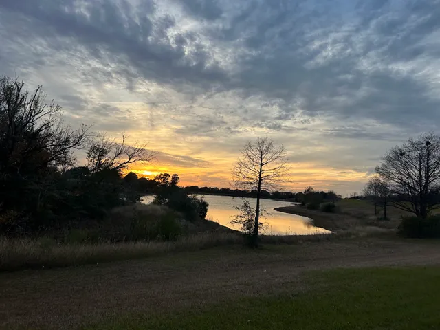 Tom Bass Regional Park & Dog Park