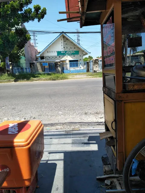 Empal Gentong Mang Jan