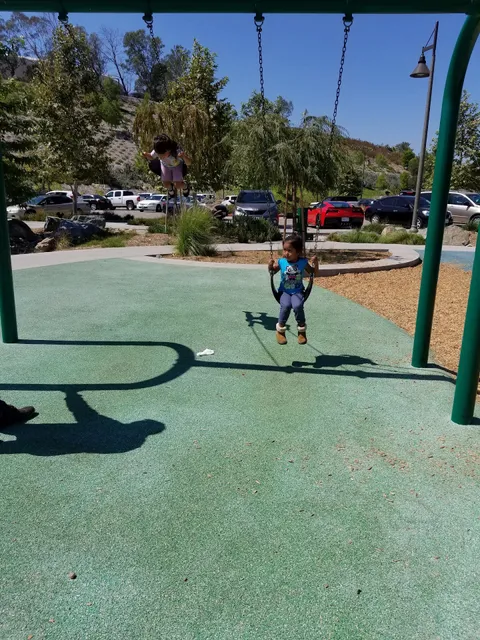 Lake Forest Sports Park: Glass Creek Overlook