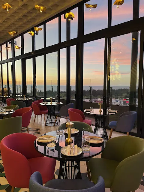 Cavakita Rooftop Bar & Restaurant