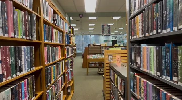 Schultz-Holmes District Library