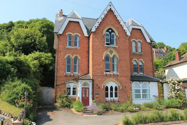 Ashbury Bed & Breakfast