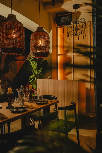 LOA Restaurante & Cocktail Bar