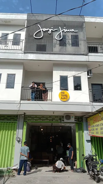 Lapar Mata, Kopi Janji Jiwa, Mo Tahu Aja