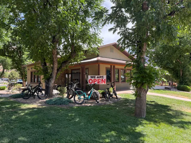 Zion EBikes-Powered by Magnum