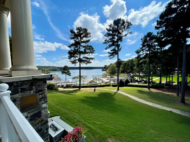 Reynolds at Lake Oconee