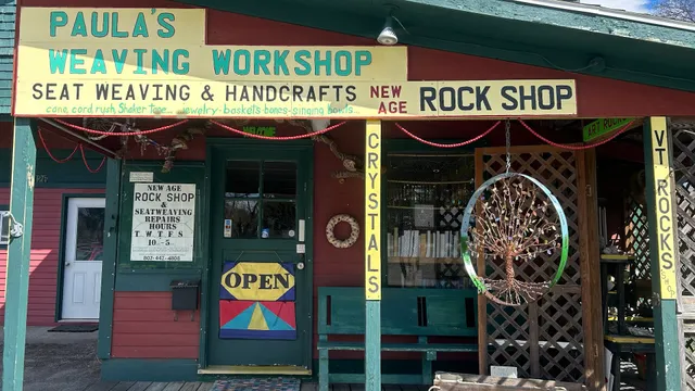 Paula's Rock Shop & Weaving Workshop